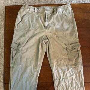 American Eagle Outfitters Women's Cargo Pants - Light Gray